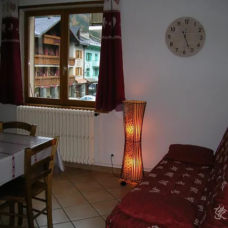 Borot 3 Apartment *